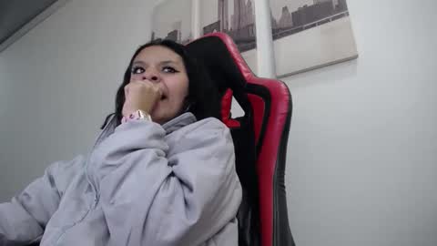 Natashax  online show from 11/19/25, 06:19