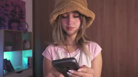 Natasha Independent model online show from 03/31/26, 03:08