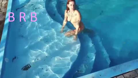 Snapshot of natayahot chatting on 12/20/24, 12:38 Nathalie online show from 12/20/24, 12:38