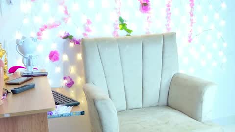 nathalia online show from 05/01/26, 05:23