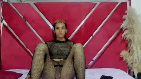 Nate Desire new 18 Latina Bigcock Cum online show from 11/18/25, 02:06