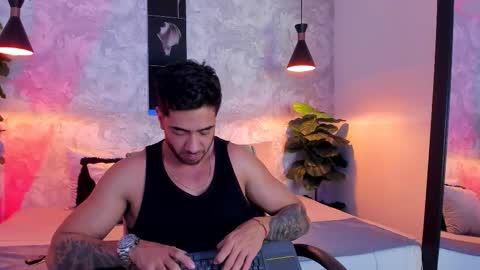 Nate Franco online show from 10/31/25, 04:24