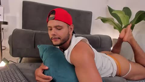 Snapshot of nate_ocean chatting on 03/01/25, 11:58 Nate Ocean online show from 03/01/25, 11:58