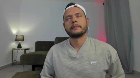 Snapshot of nate_ocean chatting on 11/26/25, 09:54 Nate Ocean online show from 11/26/25, 09:54