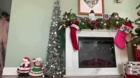 Snapshot of naterando chatting on 12/21/25, 07:32 naterando online show from 12/21/25, 07:32