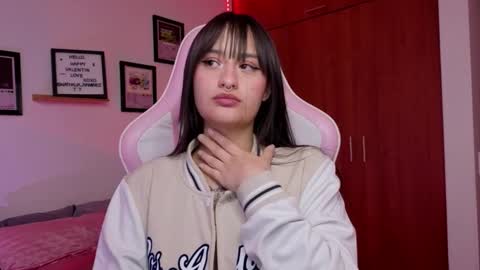 Nathalia Ramirez online show from 02/15/26, 08:02