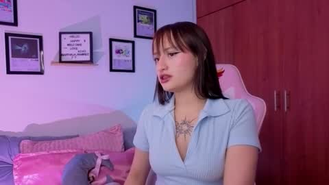 Nathalia Ramirez online show from 03/18/26, 04:26