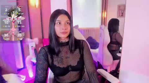 Snapshot of nathalia_stone chatting on 09/17/25, 06:42 nathalia_stone online show from 09/17/25, 06:42