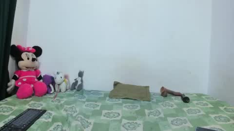 Nathalia online show from 05/22/26, 05:03