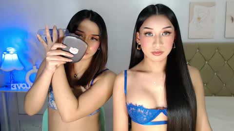 Snapshot of nathalie_hadid chatting on 12/01/25, 02:11 please follow me guyss online show from 12/01/25, 02:11