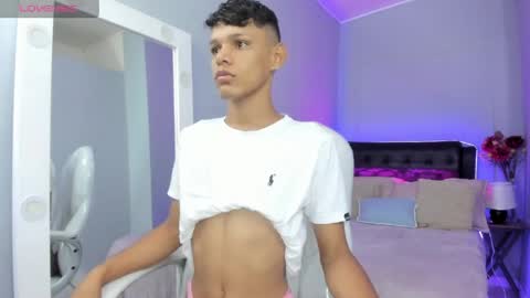 nathalie_moon_ online show from 04/13/26, 11:48