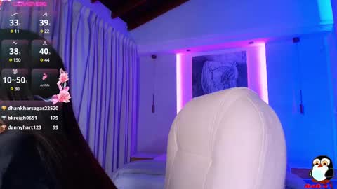 NATHALIE online show from 02/11/25, 06:40