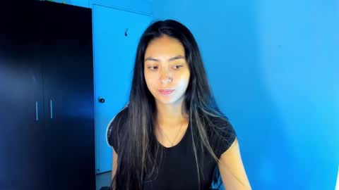 Snapshot of nathalie_rose chatting on 01/27/25, 11:54 Nathalie online show from 01/27/25, 11:54