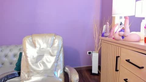 nathalie rossel online show from 02/12/26, 06:58