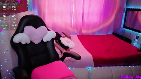 Nathalie online show from 04/06/26, 07:04