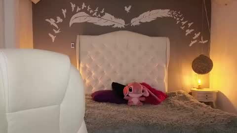 Snapshot of nathaly_blue chatting on 01/31/25, 06:47 nathaly_blue online show from 01/31/25, 06:47