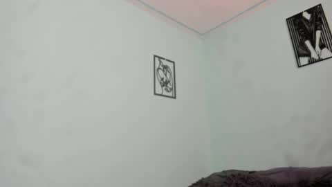 Nathaly online show from 12/04/25, 07:33