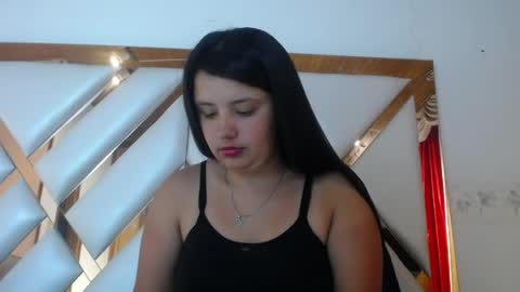Snapshot of nathaly_low chatting on 05/07/26, 01:38 nathaly low online show from 05/07/26, 01:38