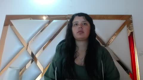 Snapshot of nathaly_low chatting on 05/11/26, 01:06 nathaly low online show from 05/11/26, 01:06