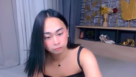 SWEET NATHALYA online show from 12/16/25, 11:21