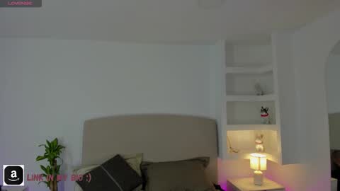 NATHALY  online show from 03/12/26, 10:43