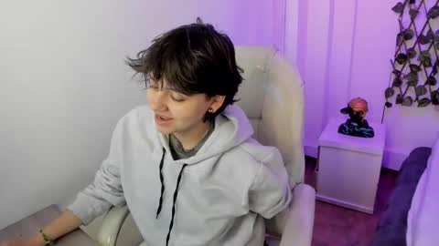 nathalyy_ds online show from 02/01/26, 12:15