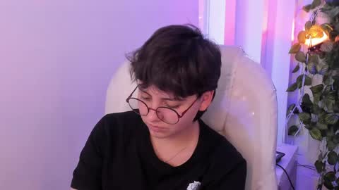 nathalyy_ds online show from 04/18/26, 07:58