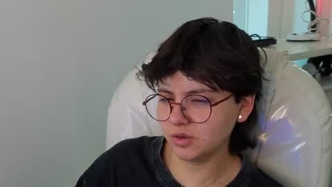 Snapshot of nathalyy_ds chatting on 07/24/26, 04:27 nathalyy_ds online show from 07/24/26, 04:27