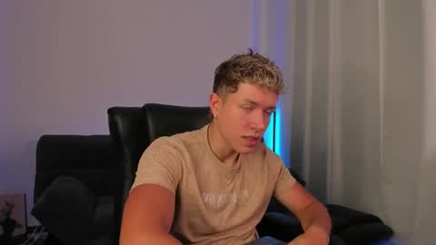 Nathan online show from 11/04/25, 08:08