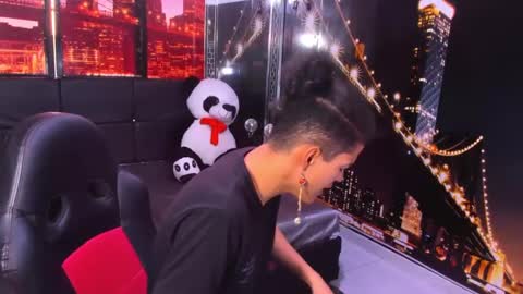 Snapshot of nathan_carson1 chatting on 12/12/24, 11:29 nathan_carson1 online show from 12/12/24, 11:29