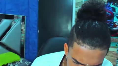 Snapshot of nathan_carson1 chatting on 12/21/24, 12:59 nathan_carson1 online show from 12/21/24, 12:59