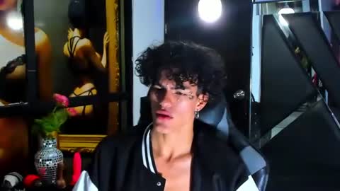 Snapshot of nathan_carson1 chatting on 12/31/24, 12:04 nathan_carson1 online show from 12/31/24, 12:04