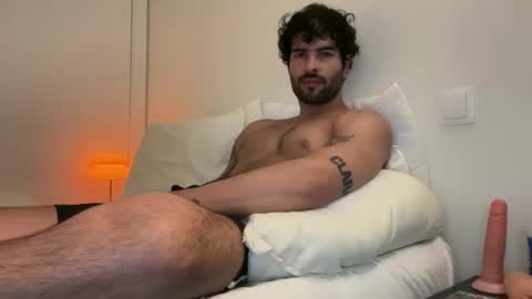 Nathaniel online show from 05/31/26, 06:09