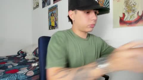 Snapshot of nathan_galanis chatting on 12/04/25, 07:44 nathan online show from 12/04/25, 07:44