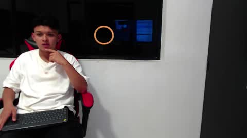 Snapshot of nathanbrookss chatting on 12/14/25, 07:51 NathanBrooks online show from 12/14/25, 07:51