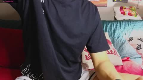 Snapshot of nathanbruce chatting on 09/13/25, 03:34 N A T H AN online show from 09/13/25, 03:34