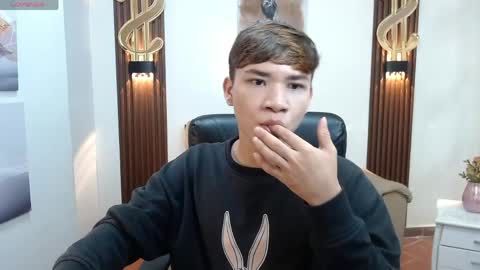 Snapshot of nathanclay chatting on 06/02/26, 04:03 nathanclay online show from 06/02/26, 04:03