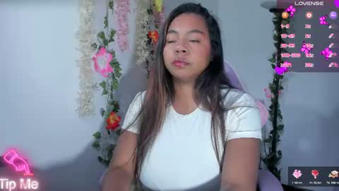 Naty online show from 07/19/26, 09:07