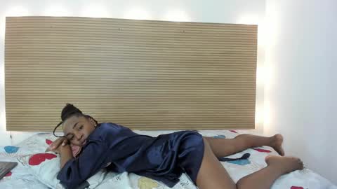 nathy_ross online show from 02/09/25, 07:49