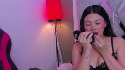 nati_fresh online show from 02/26/26, 07:46