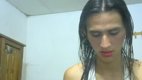 nati_s123 online show from 06/24/26, 10:53