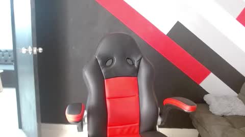 natihoran online show from 10/10/25, 12:09