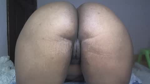 big titty bitch online show from 02/26/26, 09:41