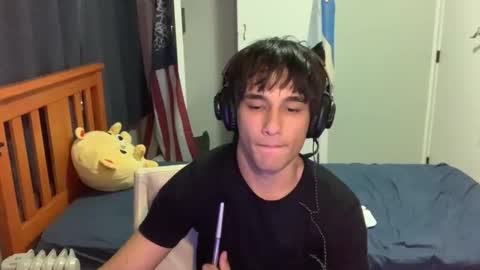 Snapshot of native_boy2 chatting on 12/21/25, 07:26 native_boy2 online show from 12/21/25, 07:26