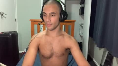 Snapshot of native_boy2 chatting on 01/06/26, 09:02 native_boy2 online show from 01/06/26, 09:02