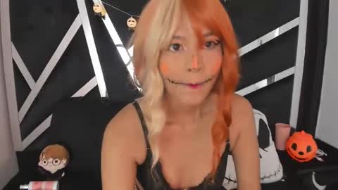 Snapshot of natsumiht chatting on 10/27/25, 05:22 natsumiht online show from 10/27/25, 05:22