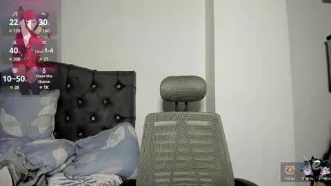 Snapshot of natt15 chatting on 02/25/25, 12:36 Natalia online show from 02/25/25, 12:36