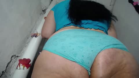 natalia online show from 11/19/25, 12:10