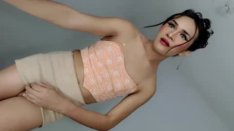 Snapshot of nattayah chatting on 06/22/26, 03:19 Nathalie smith online show from 06/22/26, 03:19