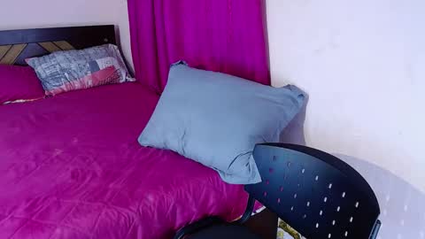 Snapshot of natty_01 chatting on 12/05/24, 06:21 natalia online show from 12/05/24, 06:21